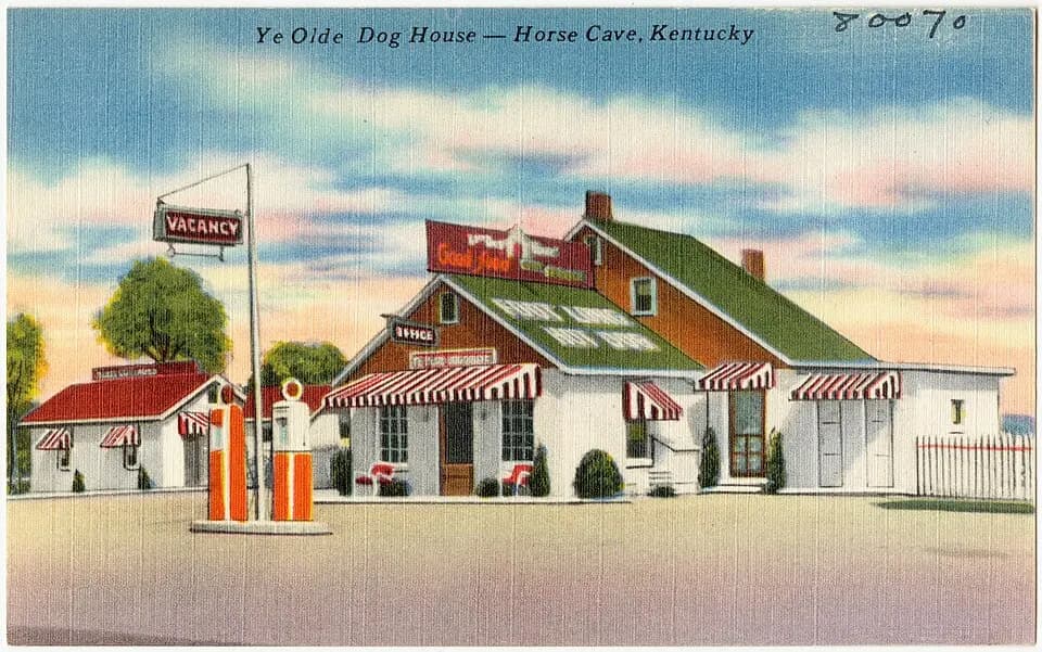 Vintage linen-finish postcard featuring Ye Olde Dog House restaurant and motor court in Horse Cave, Kentucky.