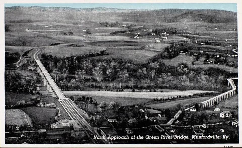 Historic picture postcard looking toward the Green River Bridge approach at Munfordville, Kentucky.